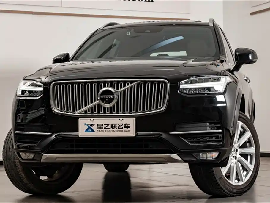 Volvo XC90 — фото 4