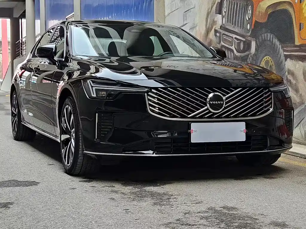 Volvo S90 — фото 2