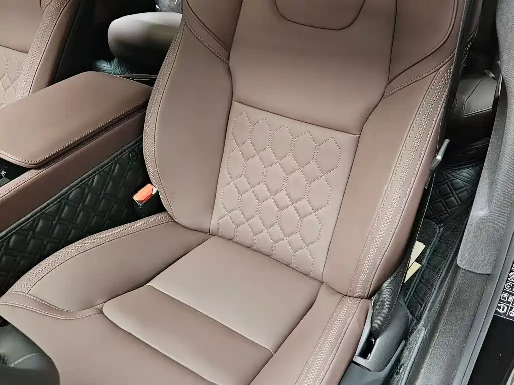 Volvo S90 — фото 9