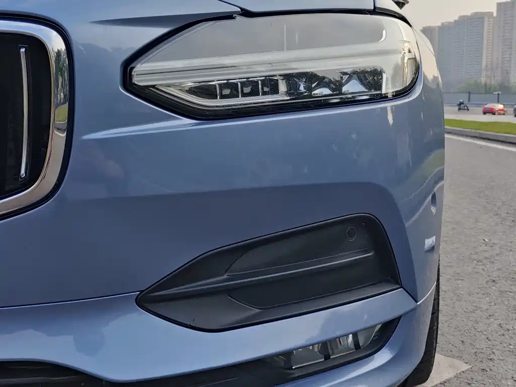 Volvo S90 — фото 10