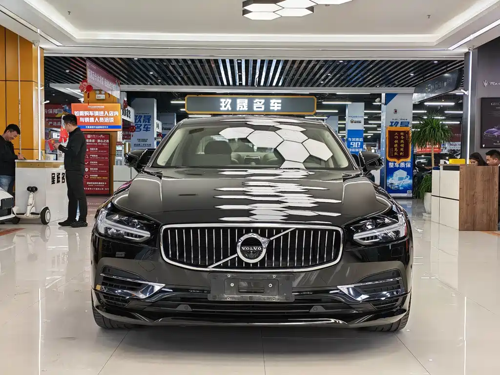 Volvo S90 PHEV — фото 2