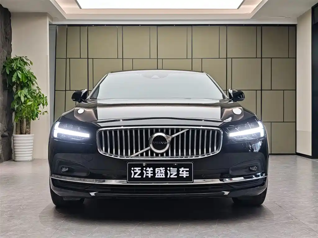 Volvo S90 — фото 2