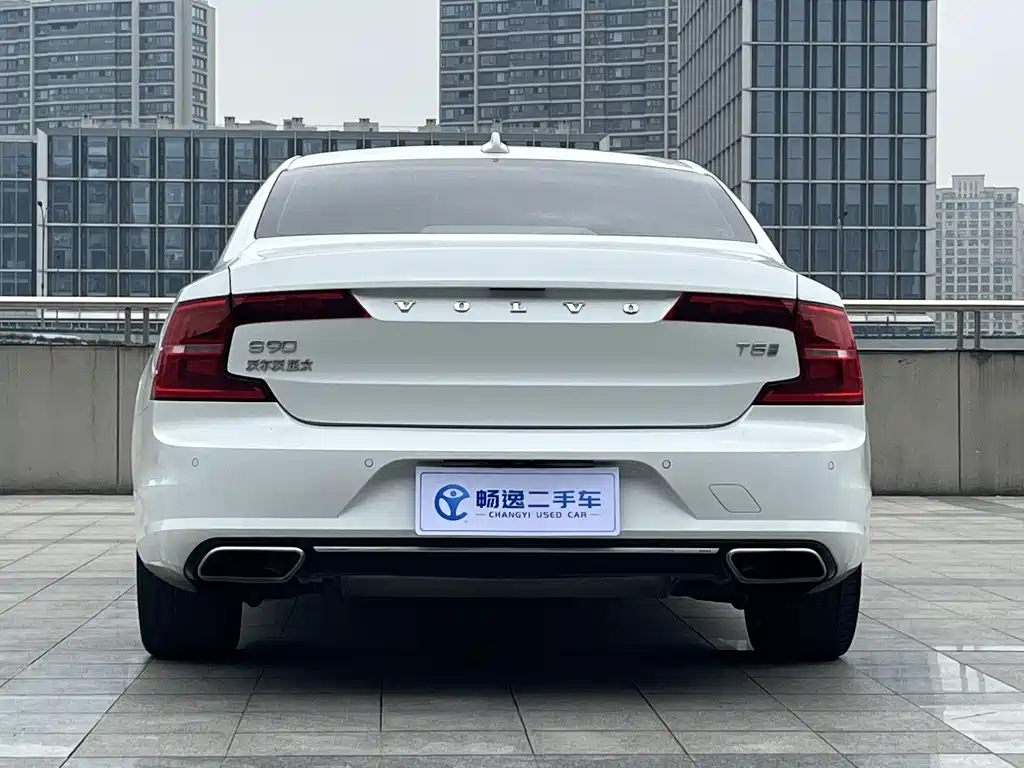 Volvo S90 — фото 5