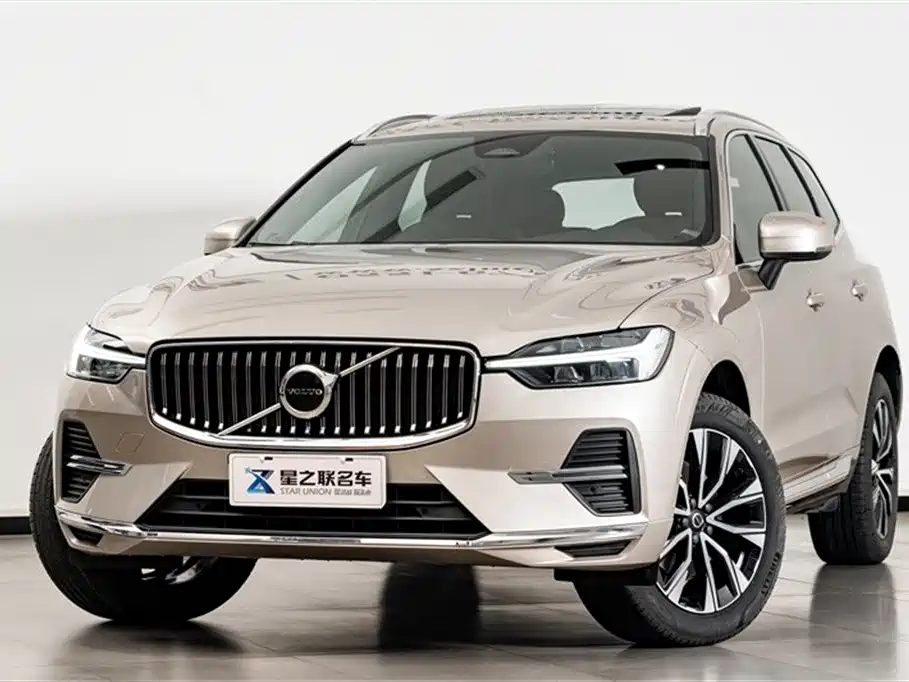 Volvo XC60 — фото 2