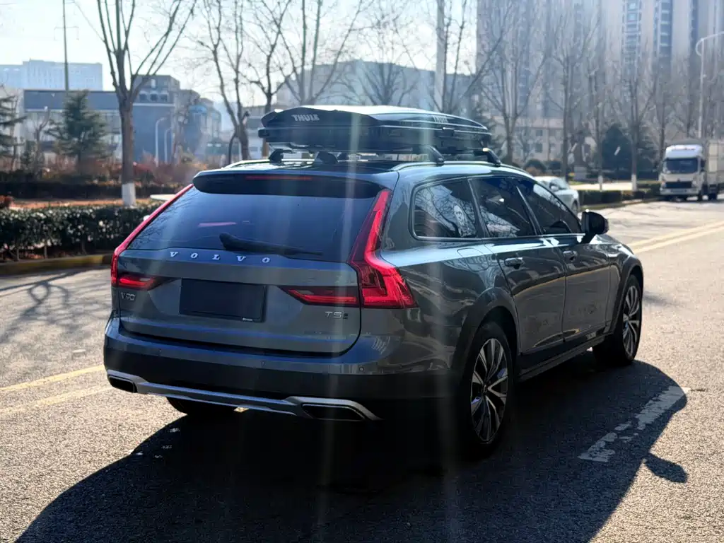 Volvo V90 — фото 8