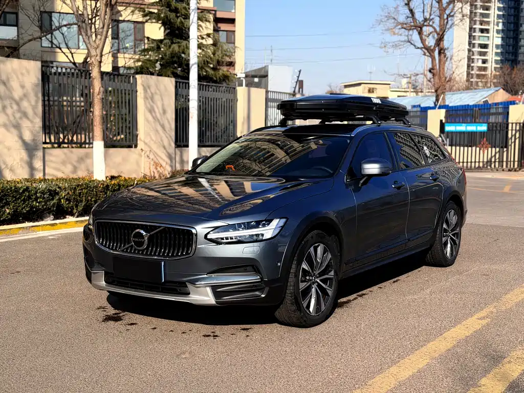 Volvo V90