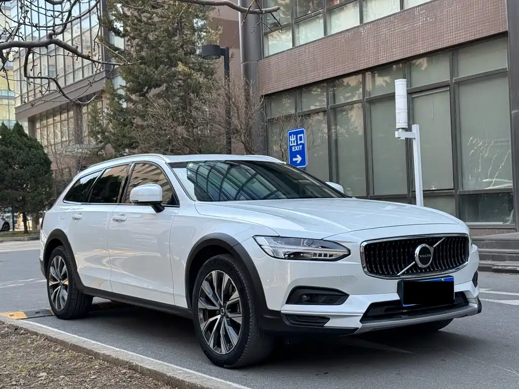 Volvo V90 — фото 3