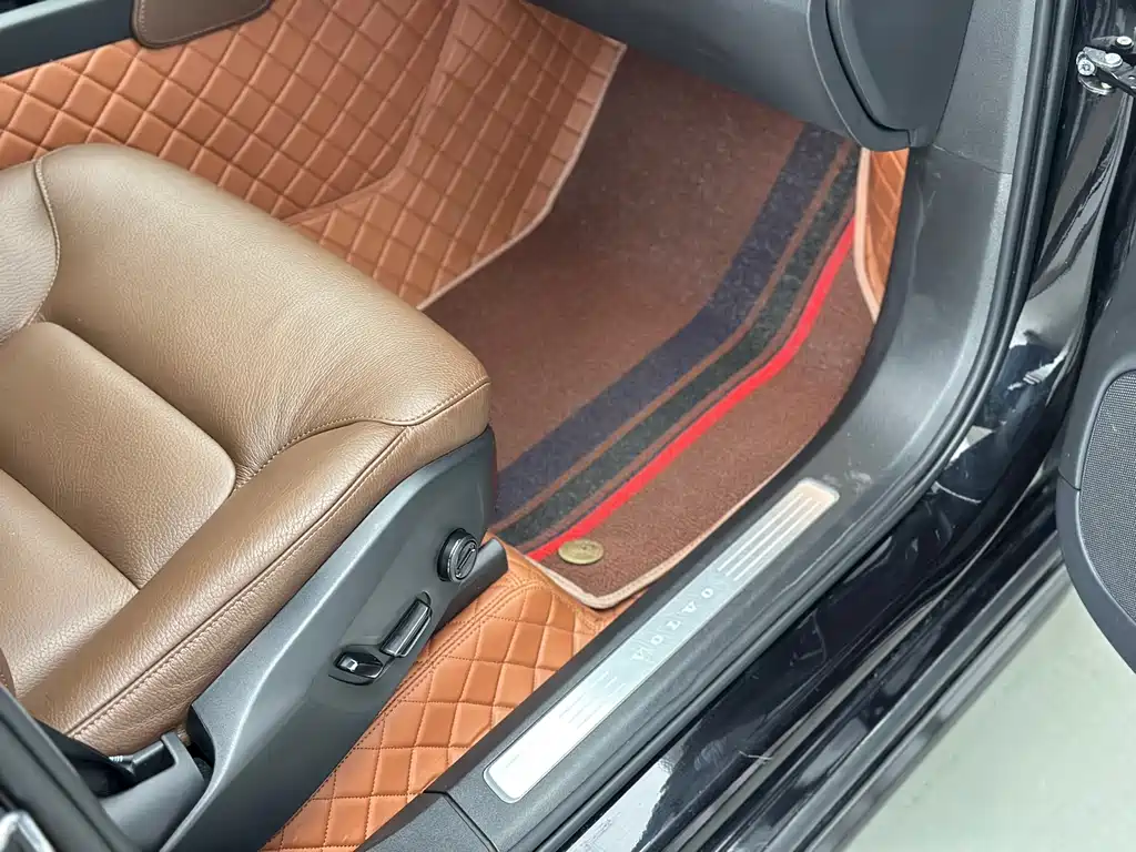 Volvo XC90 — фото 43
