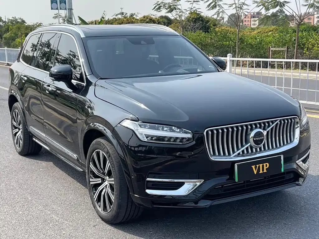 Volvo XC90 PHEV — фото 3