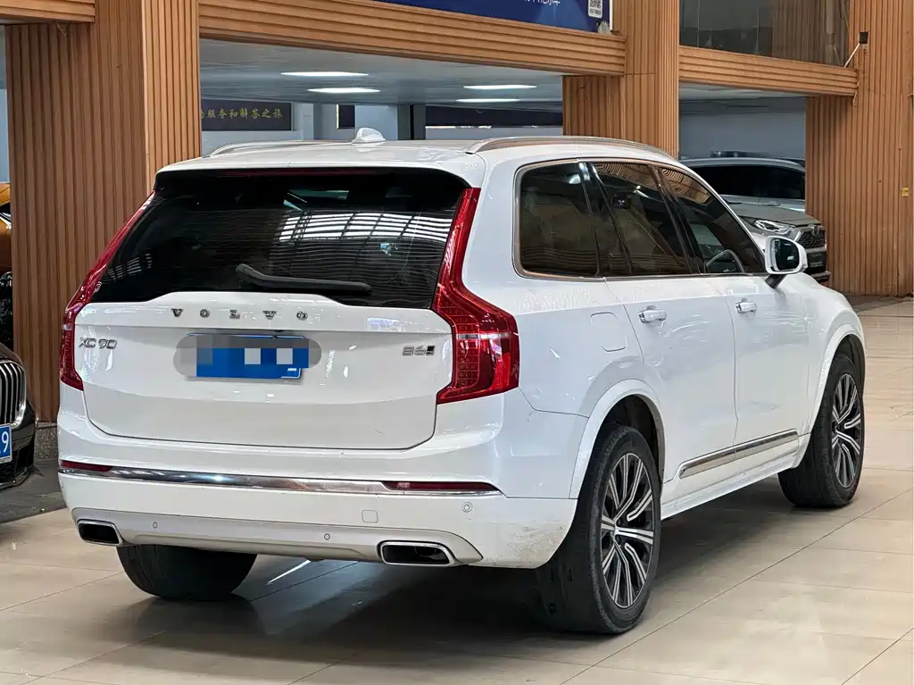 Volvo XC90 — фото 4