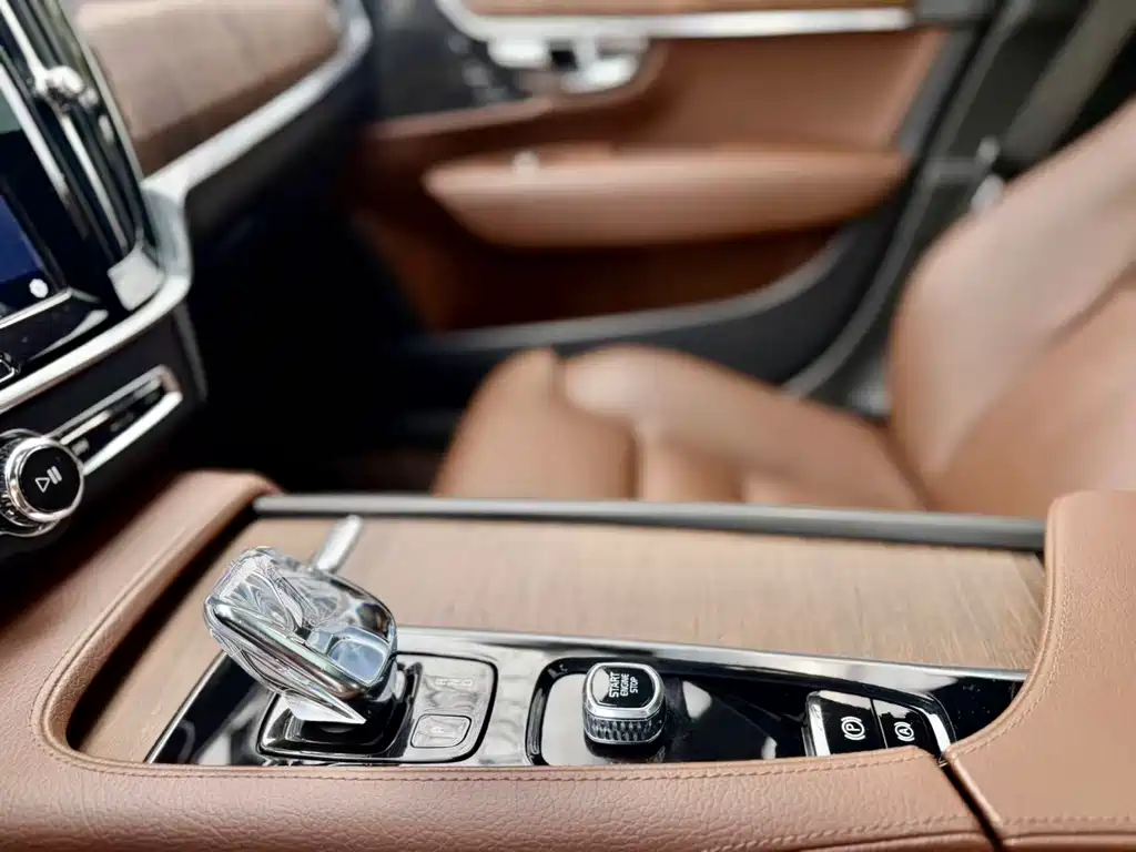 Volvo S90 — фото 5