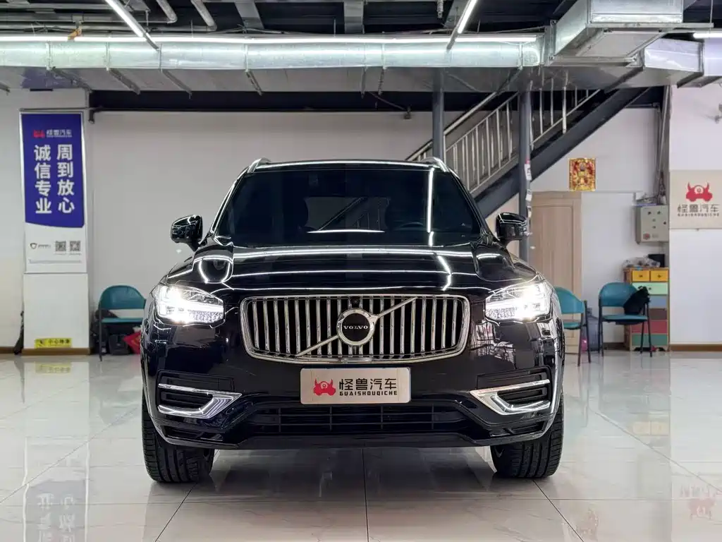 Volvo XC90 — фото 2
