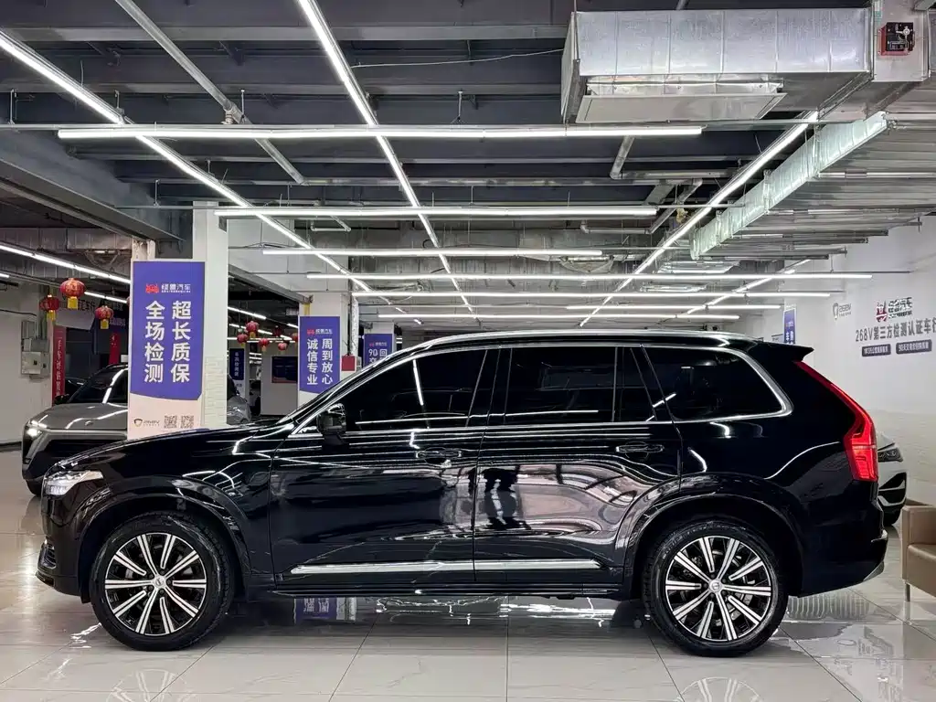 Volvo XC90 — фото 3