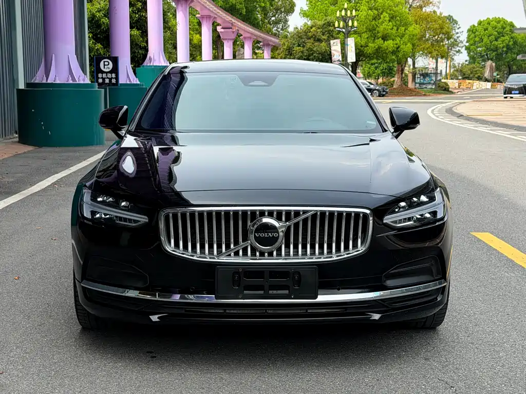 Volvo S90 — фото 2