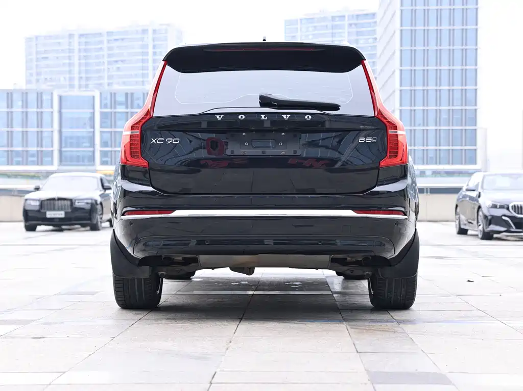 Volvo XC90 — фото 4