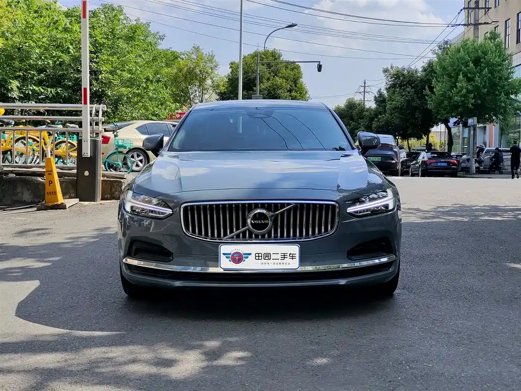 Volvo S90 — фото 2