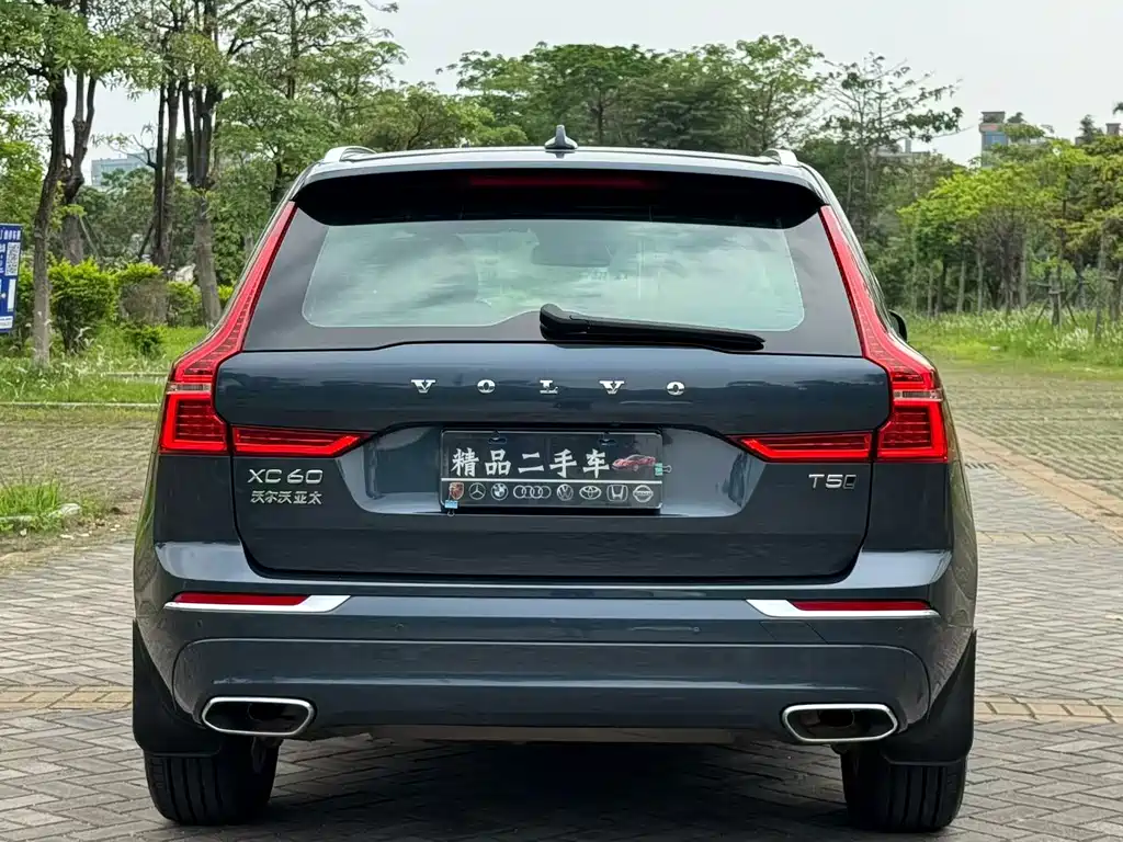 Volvo XC60 — фото 4