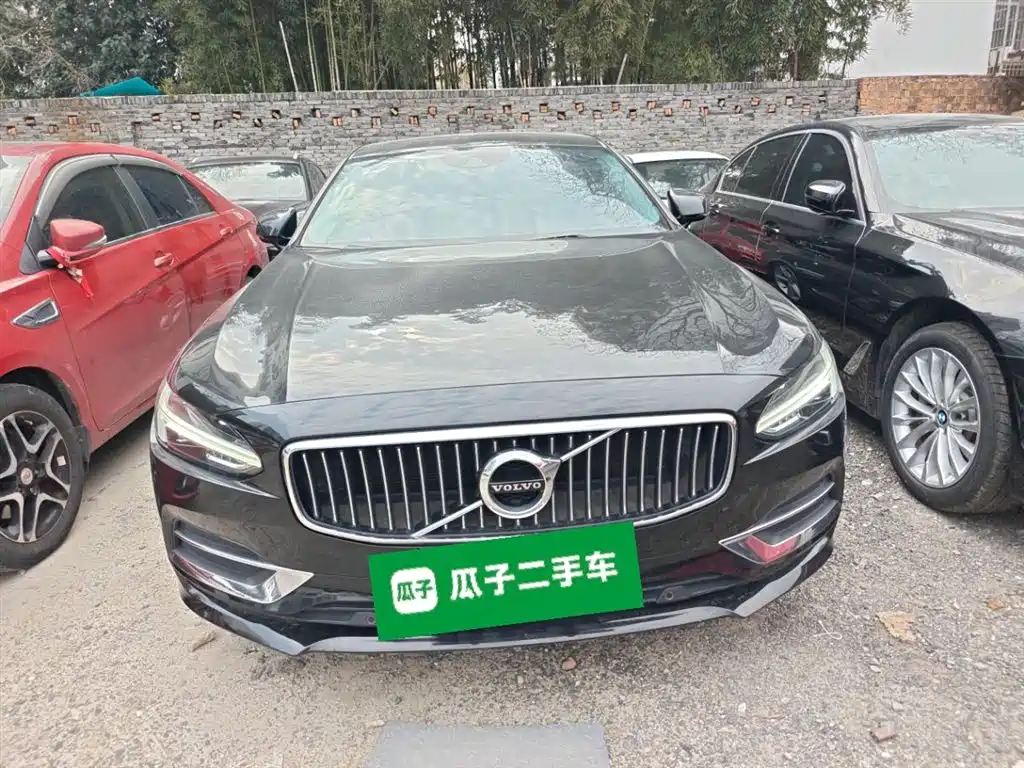 Volvo S90 — фото 3