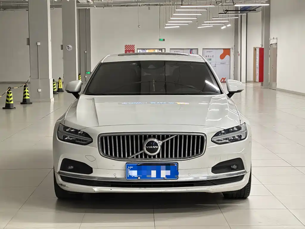 Volvo S90 — фото 2