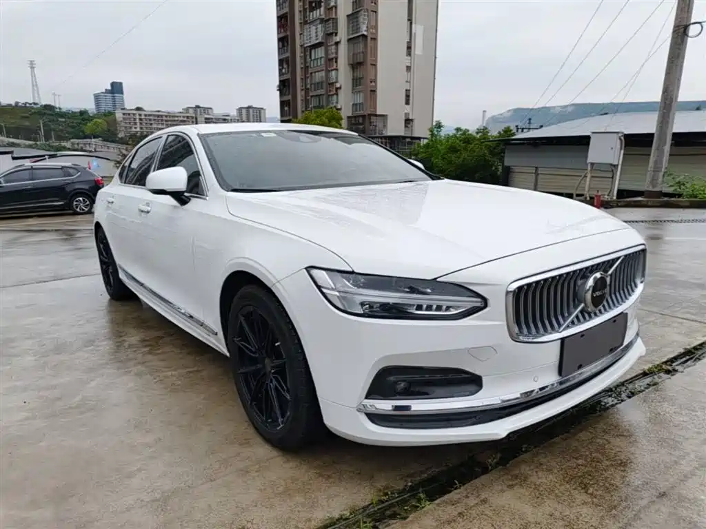 Volvo S90 — фото 4