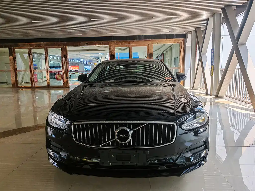 Volvo S90 — фото 2