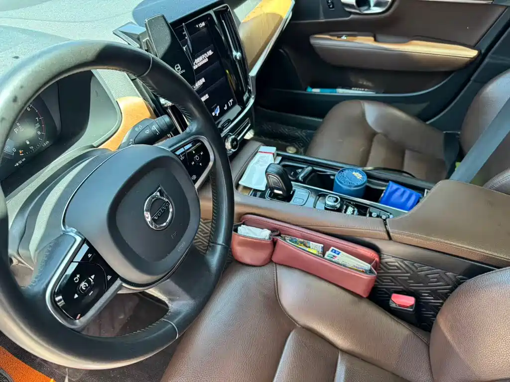 Volvo S90 — фото 10
