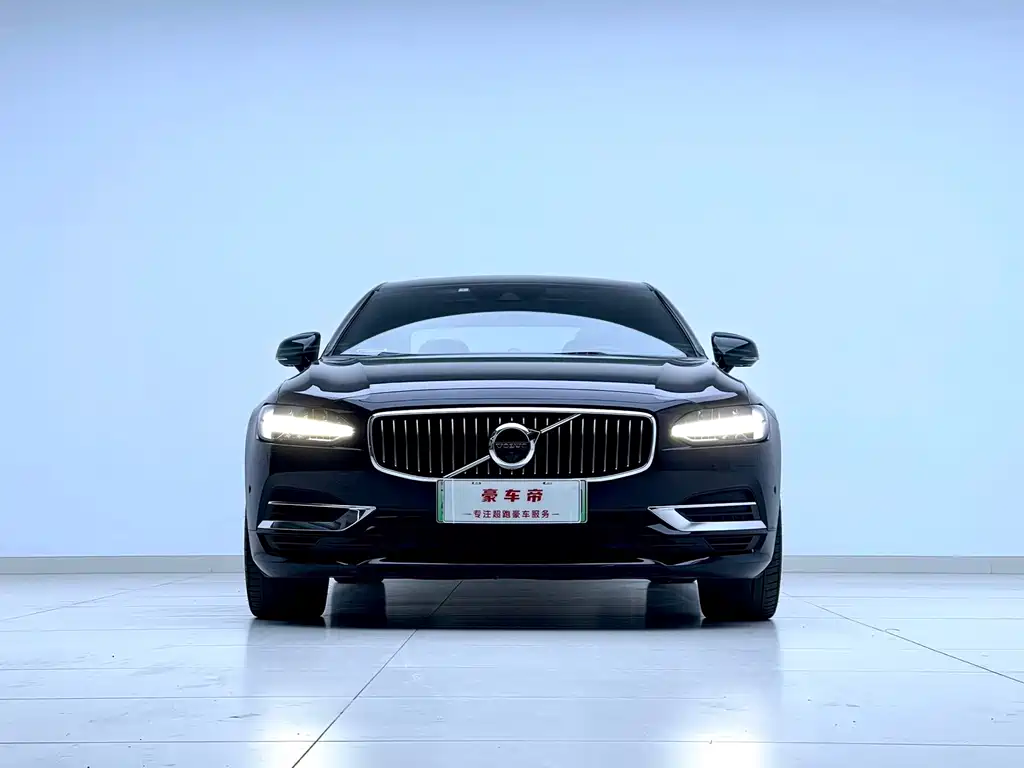 Volvo S90 PHEV — фото 13