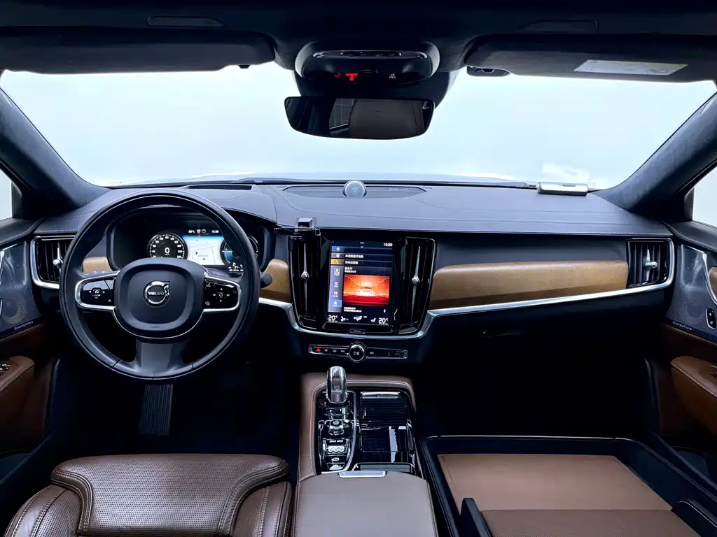 Volvo S90 PHEV — фото 5