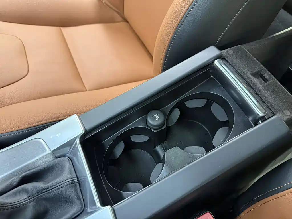 Volvo S60 — фото 19