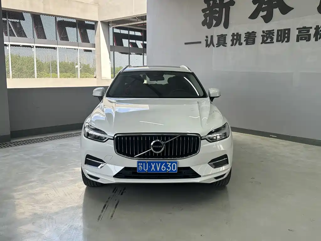 Volvo XC60 — фото 3