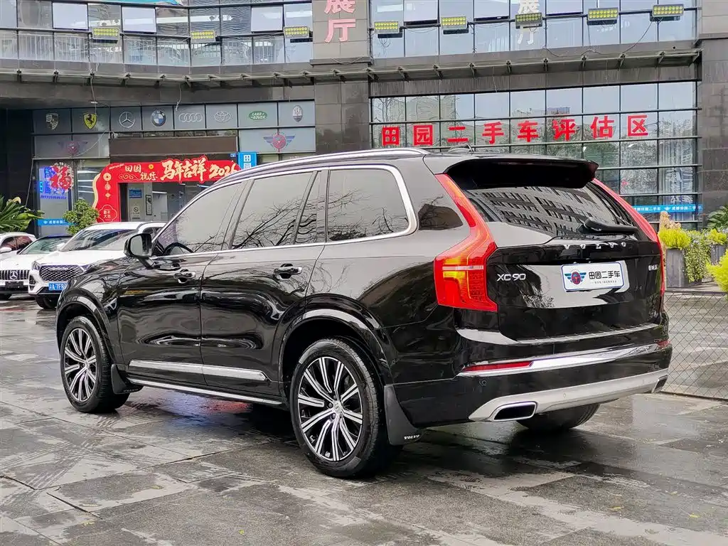 Volvo XC90 — фото 4