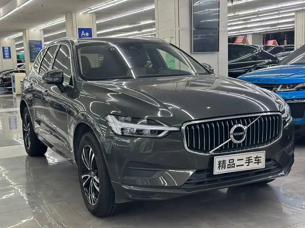 Volvo XC60 — фото 3