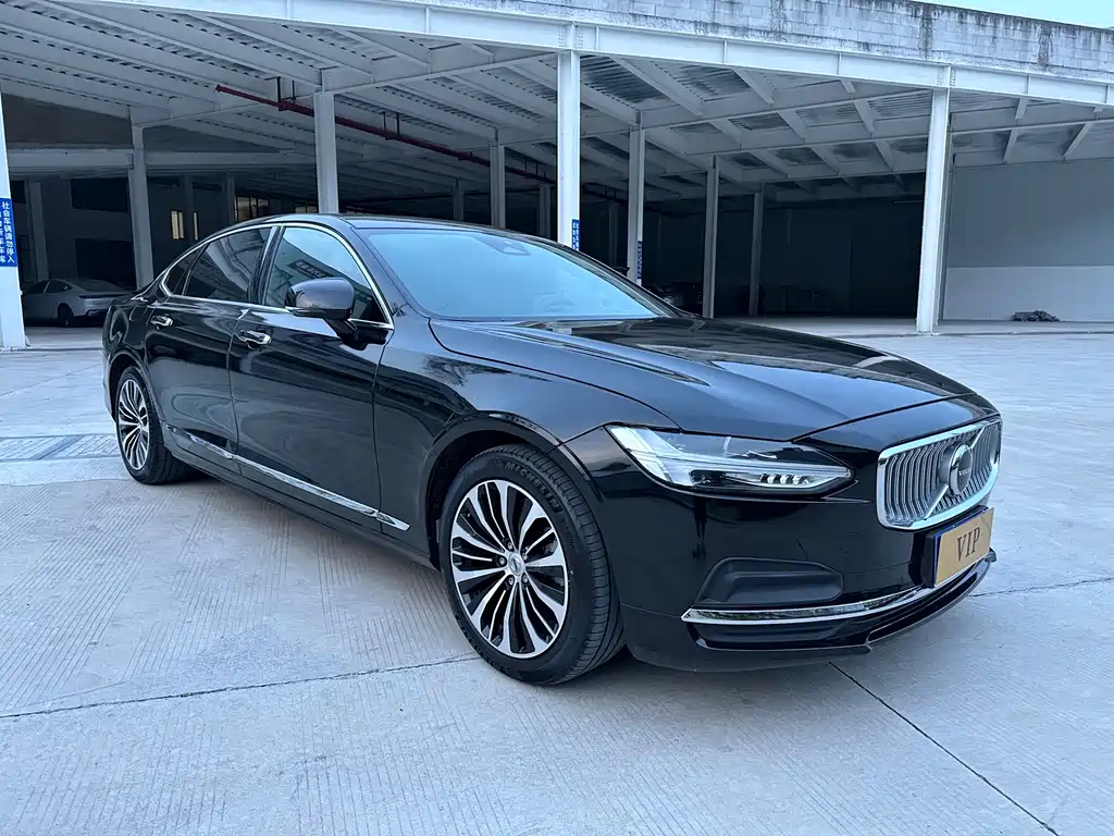 Volvo S90 — фото 3
