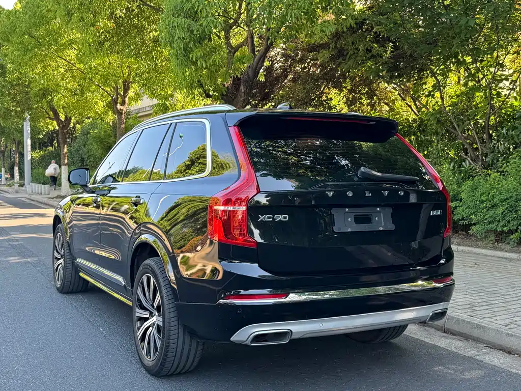 Volvo XC90 — фото 4