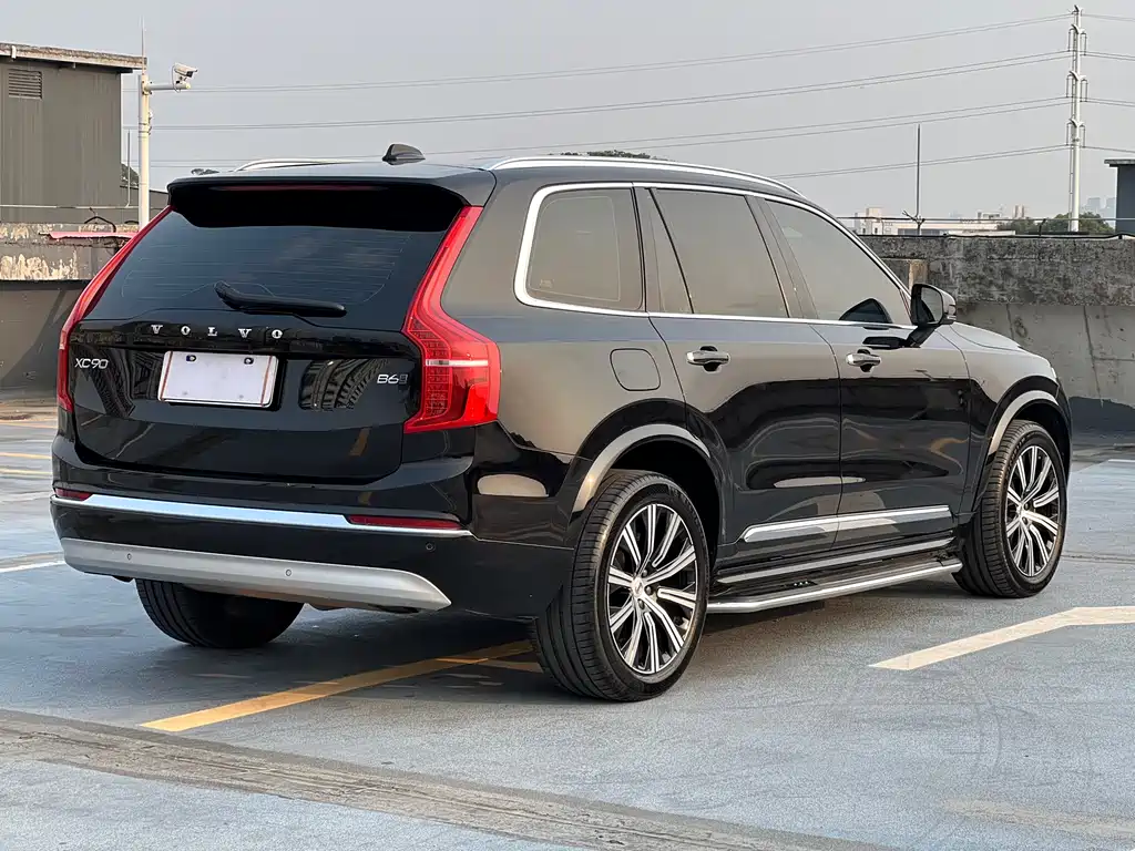 Volvo XC90 — фото 3