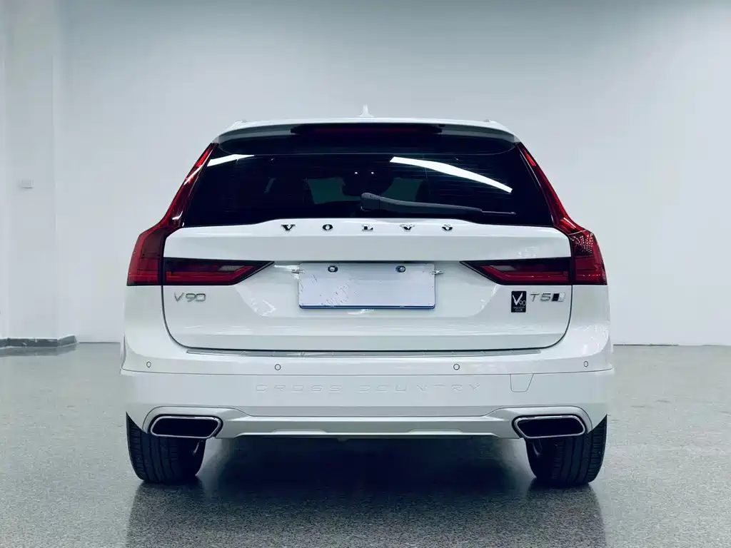 Volvo V90 — фото 5