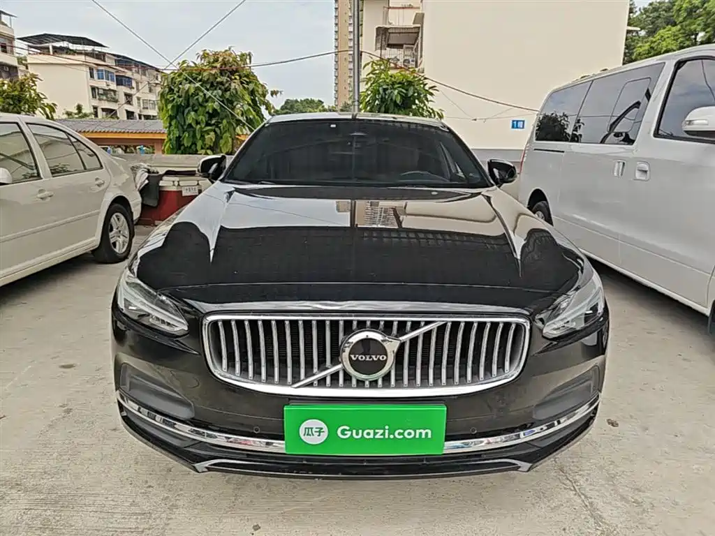 Volvo S90 — фото 3