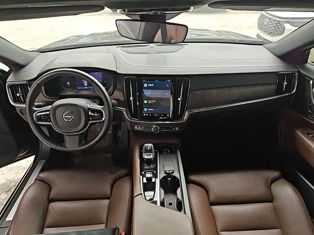 Volvo S90 — фото 6