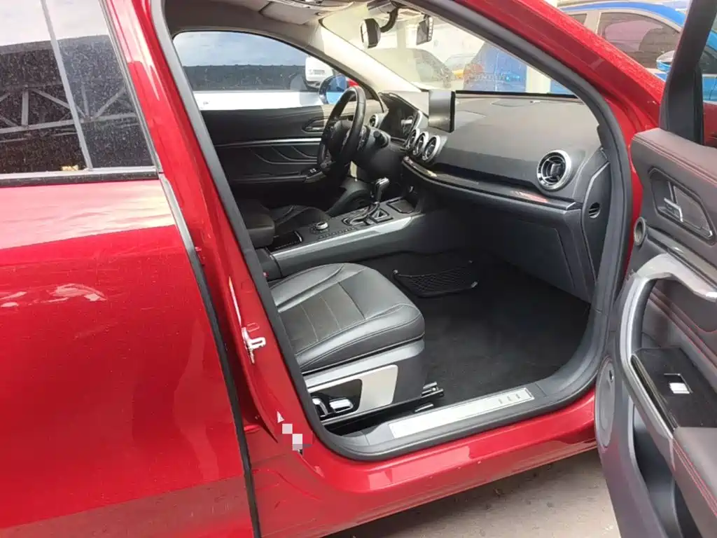 Wey Wey VV5 — фото 11