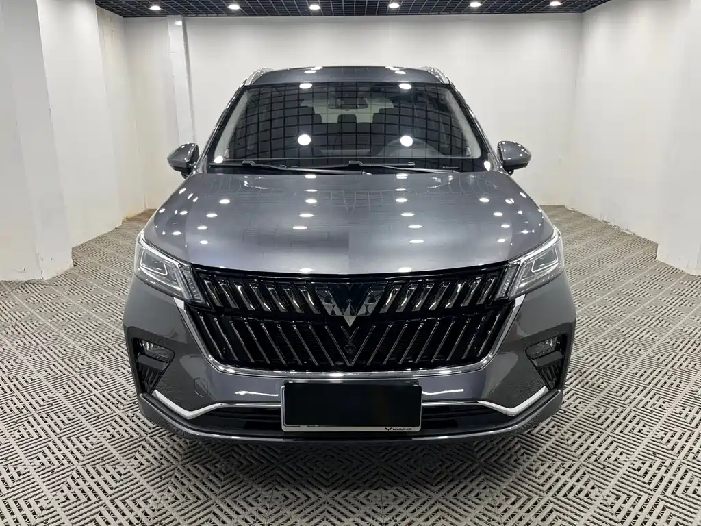 Wuling Jiachen — фото 2