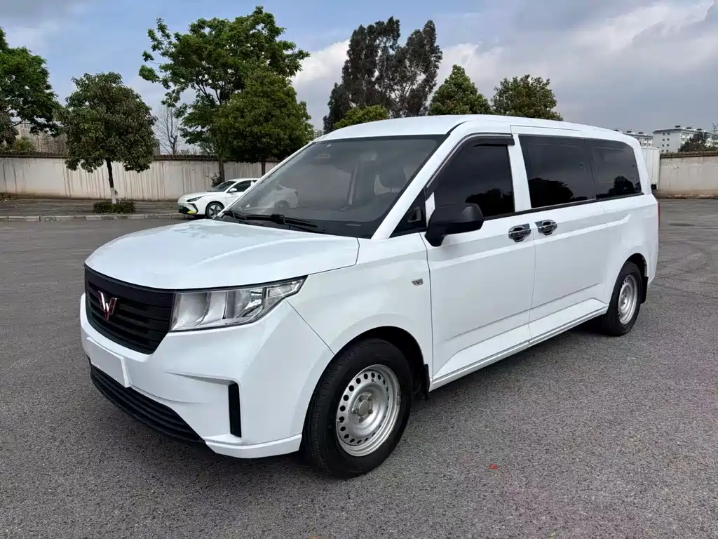 Wuling Zhengcheng — фото 3