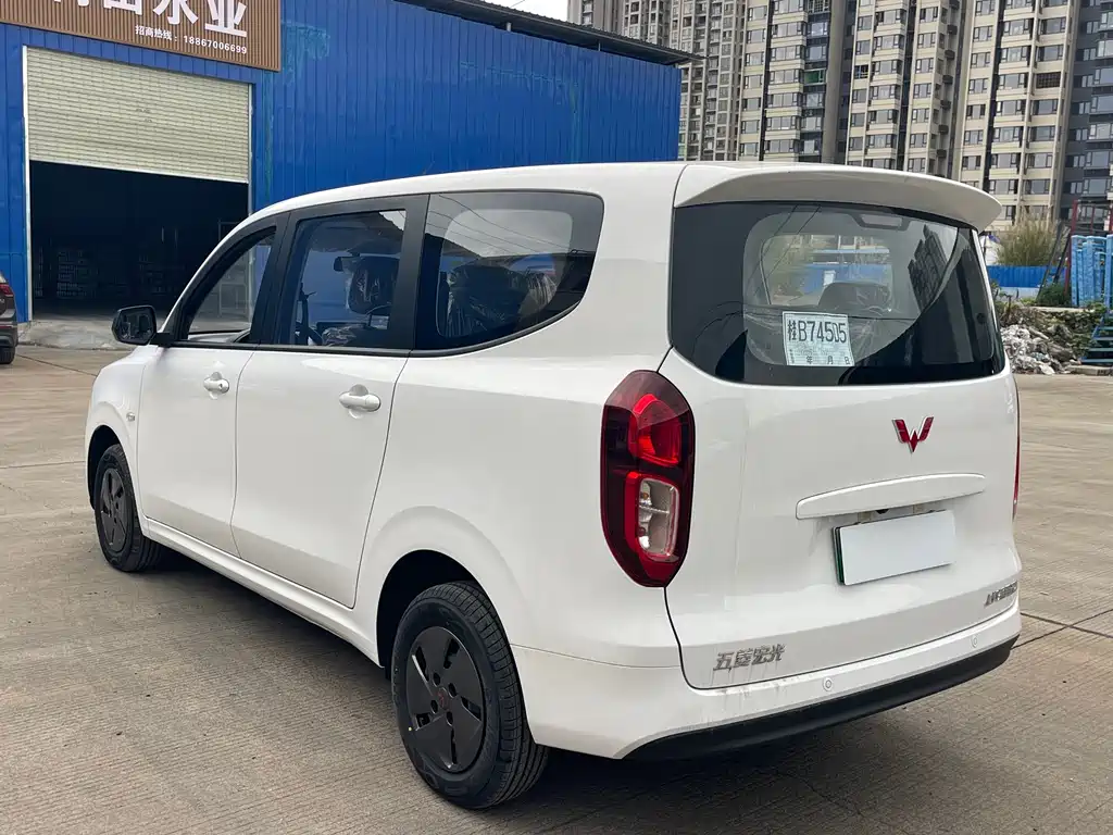 Wuling Hongguang EV — фото 6
