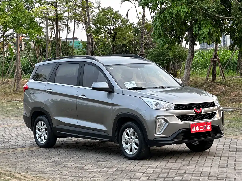 Wuling Hongguang S3 — фото 3