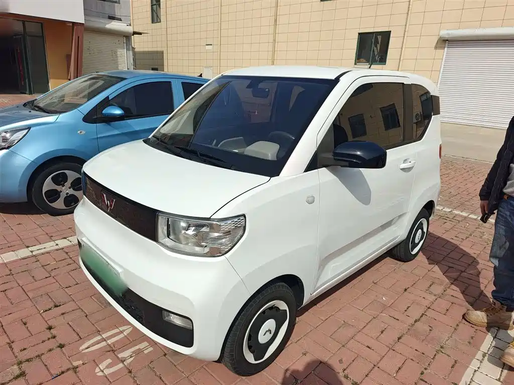 Wuling MINIEV — фото 2