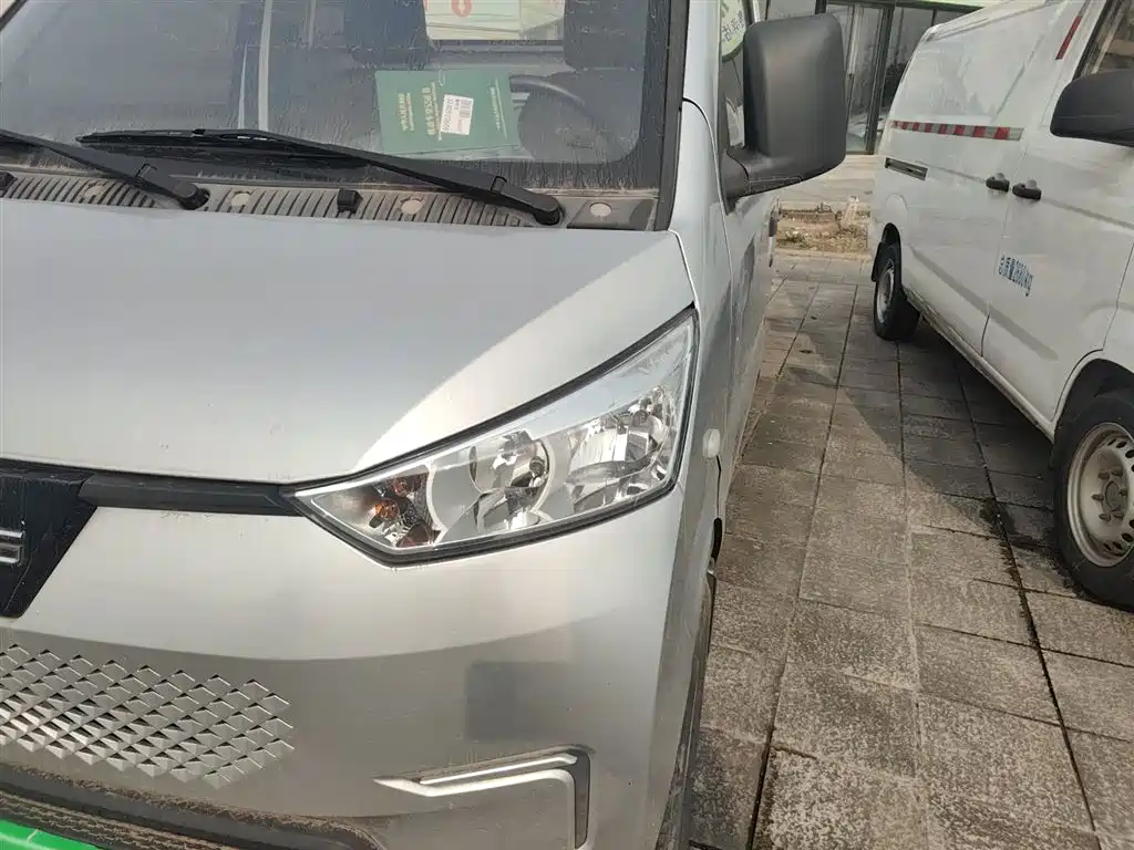 Wuling Wuling Electric Truck — фото 24