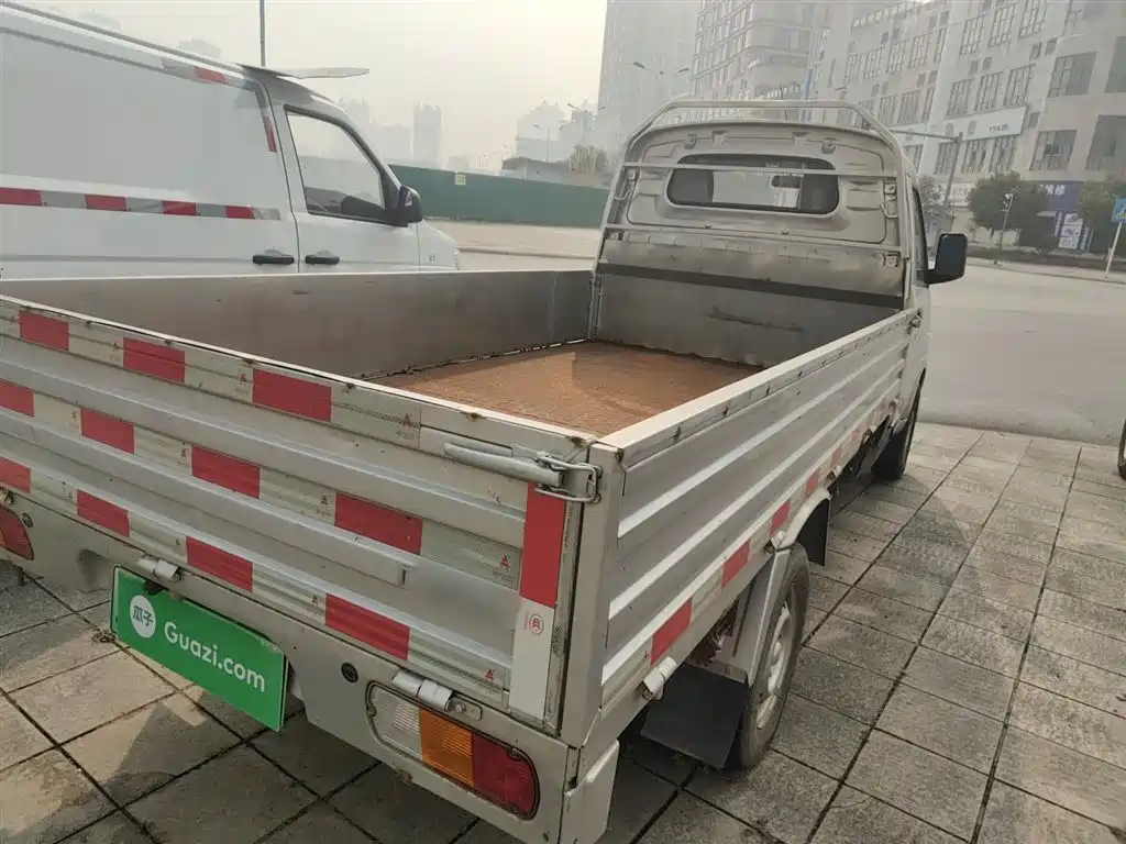 Wuling Wuling Electric Truck — фото 7