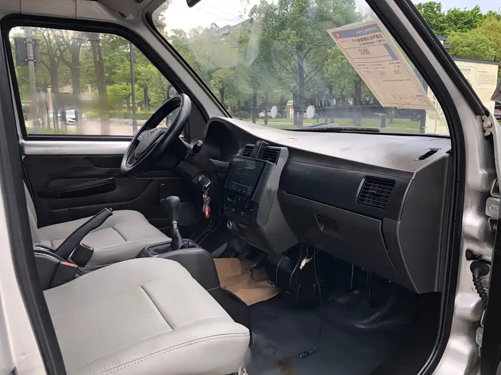 Wuling Rongguang Mini Truck — фото 14