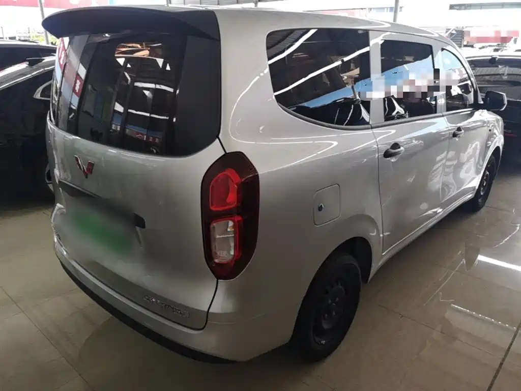 Wuling Hongguang EV — фото 7