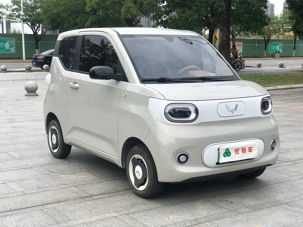 Wuling MINIEV — фото 3