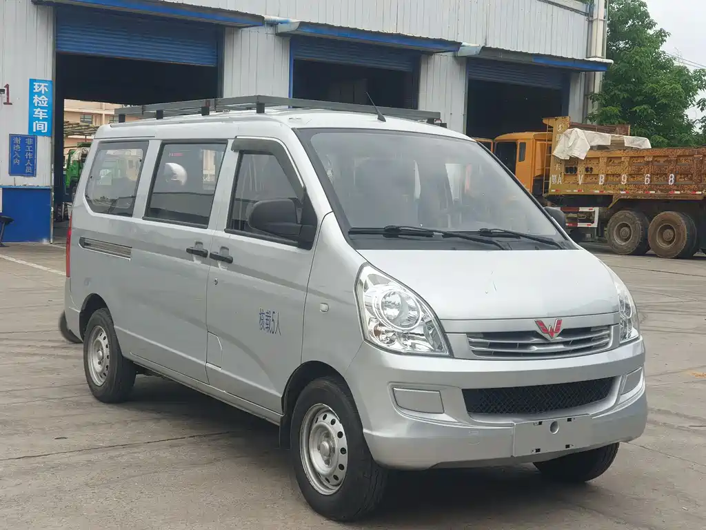 Wuling Rongguang S — фото 2